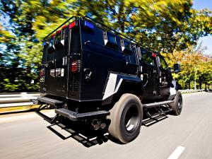 Alpine Armoring Pit-Bull VX 4x4 2011 года 